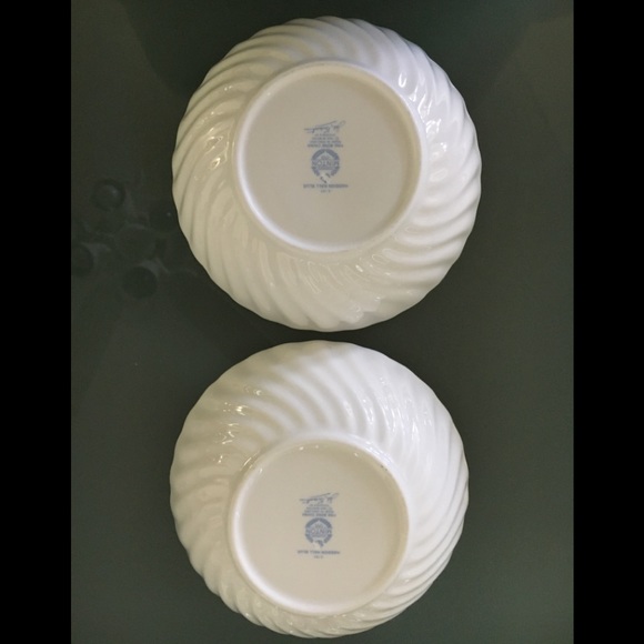 2 Minton Bone China Fruit/Dessert Bowls - Picture 4 of 5